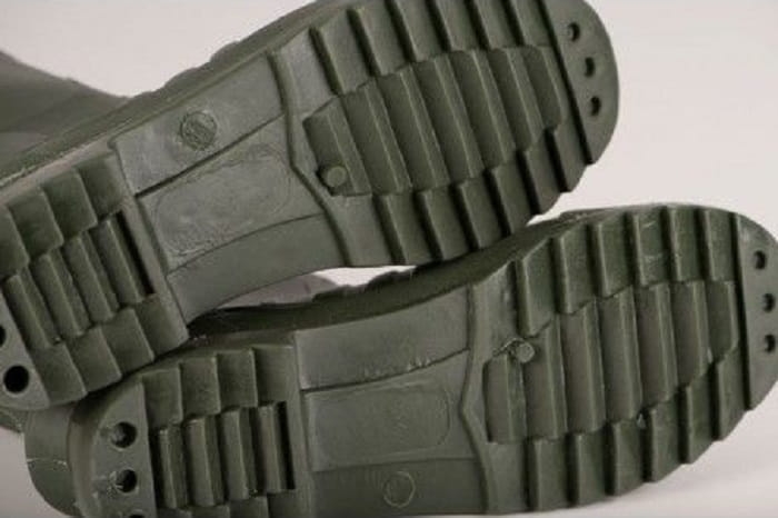 /environment/cache/images/productGfx_71858_700_700/Fox-Lightweight-Camo-Waders-Roz.41.jpg