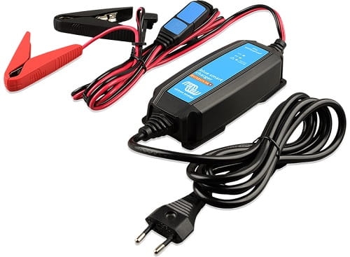 /environment/cache/images/productGfx_84478_700_700/Ladowarka-Blue-Smart-IP65-Charger-12-71-230V-CEE.1.jpg
